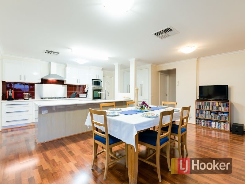 13 Keller Court, Hampton Park VIC 3976
