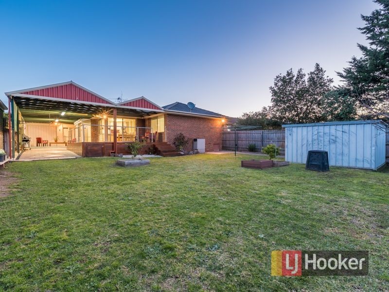 13 Keller Court, Hampton Park VIC 3976