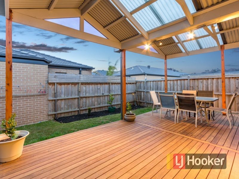 26 Pyrenees Road, Clyde VIC 3978