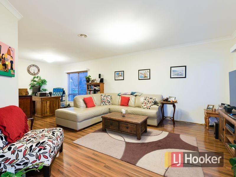 18 Ridgemont Drive, Berwick VIC 3806