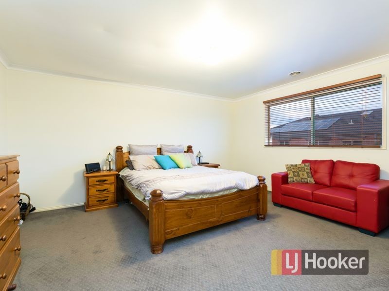 18 Ridgemont Drive, Berwick VIC 3806