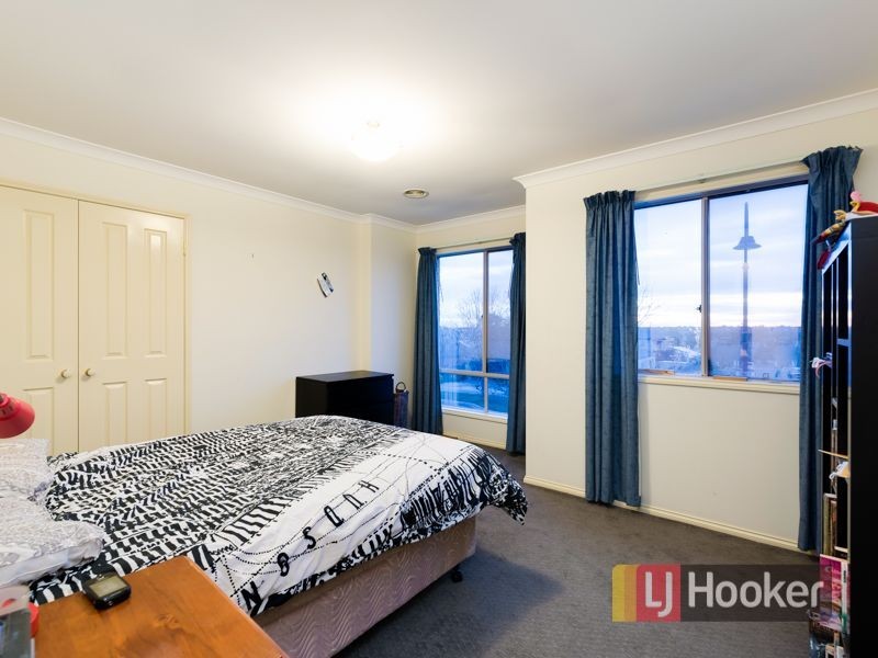 18 Ridgemont Drive, Berwick VIC 3806