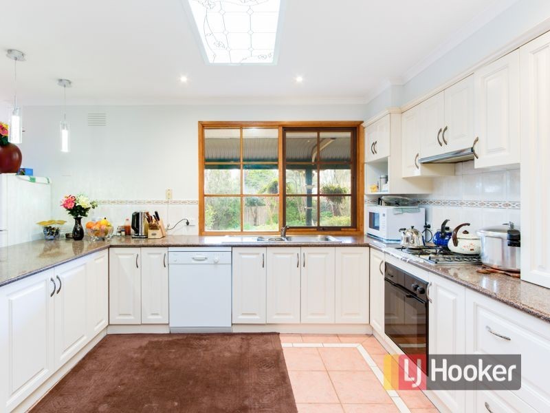 15-16 St James Court, Narre Warren VIC 3805