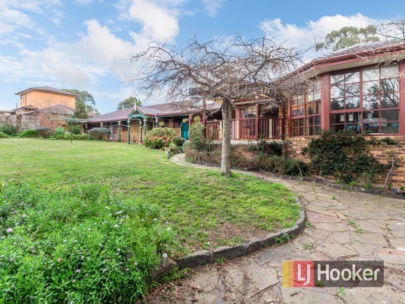 15-16 St James Court, Narre Warren VIC 3805