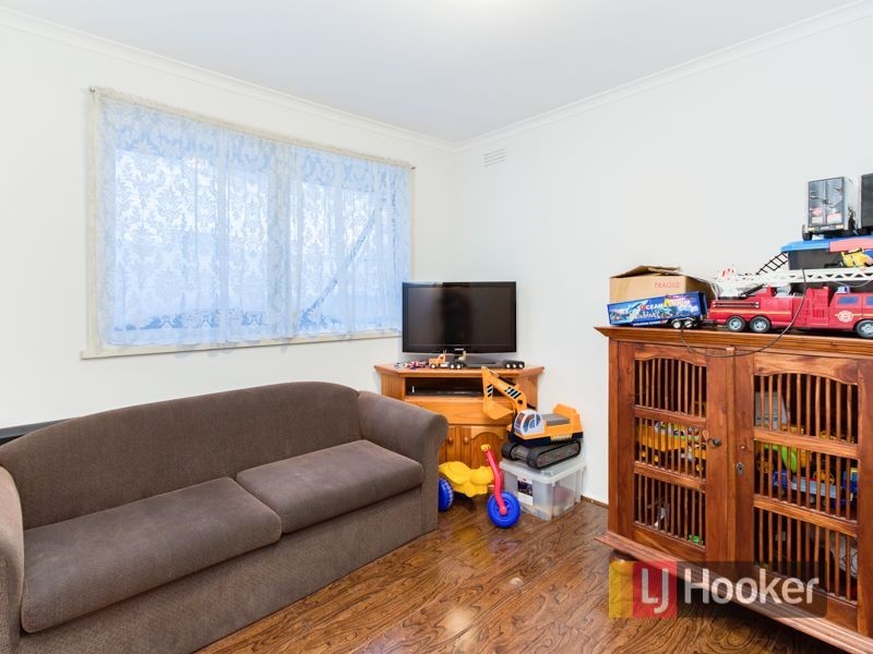 45 Lurline Street, Cranbourne VIC 3977