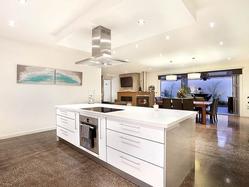 32 Hobart Avenue, Berwick VIC 3806