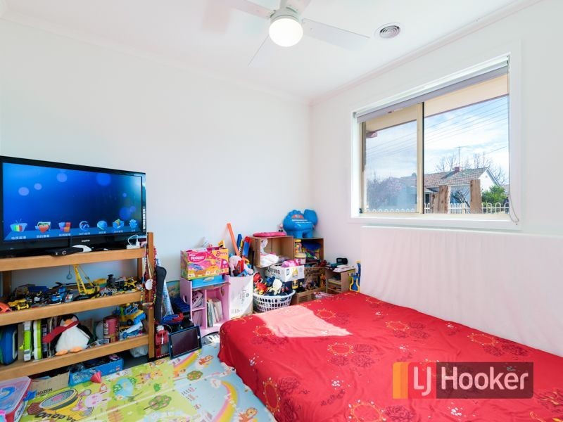 1/4 Owen Street, Leongatha VIC 3953