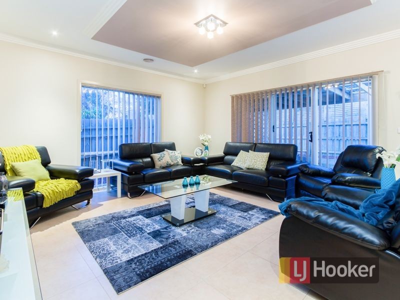 7A Delacombe Drive, Hampton Park VIC 3976