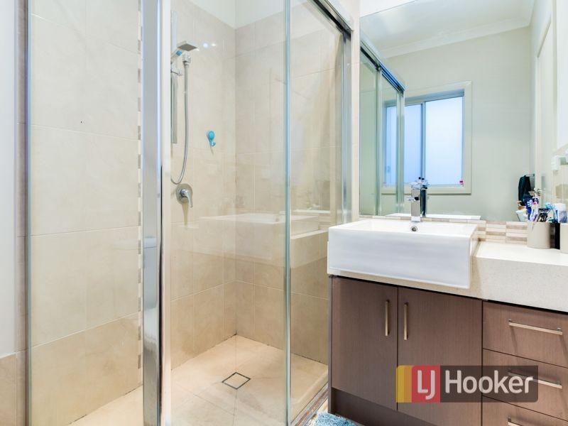 7A Delacombe Drive, Hampton Park VIC 3976
