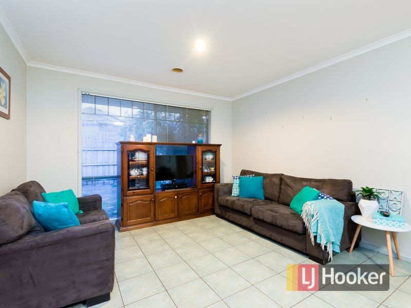 23 Strathaird Drive, Narre Warren South VIC 3805