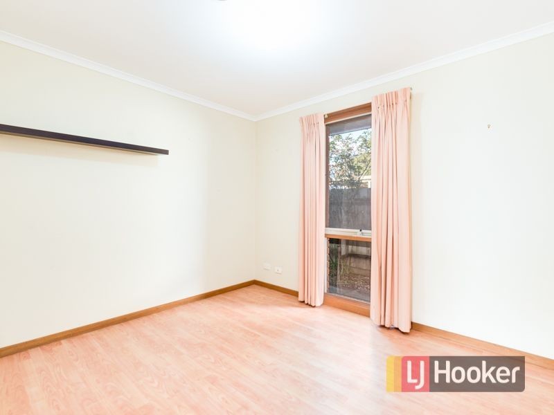 6 Gandin Court, Hampton Park VIC 3976