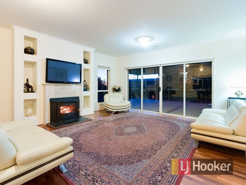 9. Grosvenor Place, Narre Warren North VIC 3804