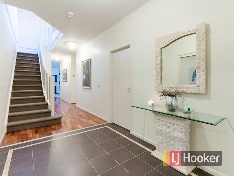 9. Grosvenor Place, Narre Warren North VIC 3804