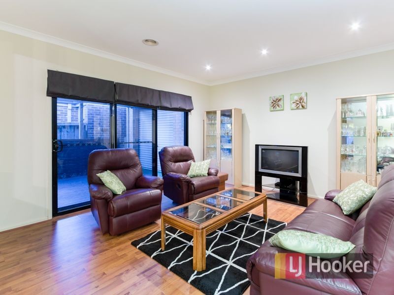 17 Montpelier Drive, Berwick VIC 3806