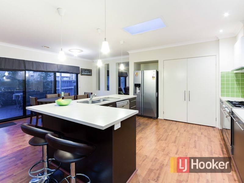 17 Montpelier Drive, Berwick VIC 3806