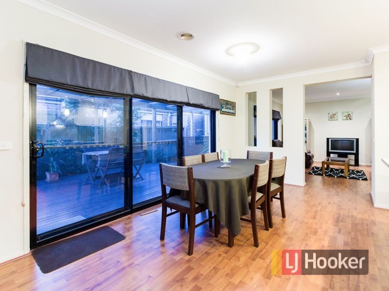 17 Montpelier Drive, Berwick VIC 3806