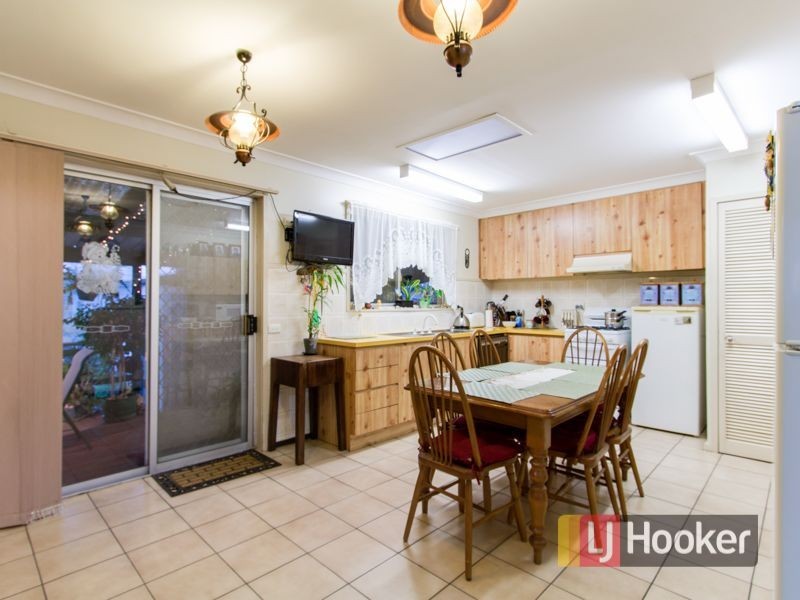 28 Highland Avenue, Hampton Park VIC 3976