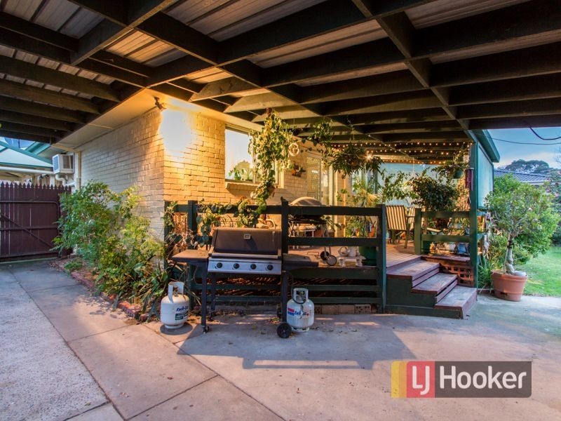 28 Highland Avenue, Hampton Park VIC 3976