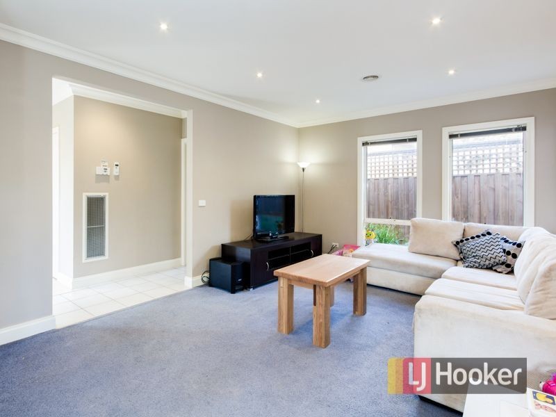 22/3 Young Road, Hallam VIC 3803