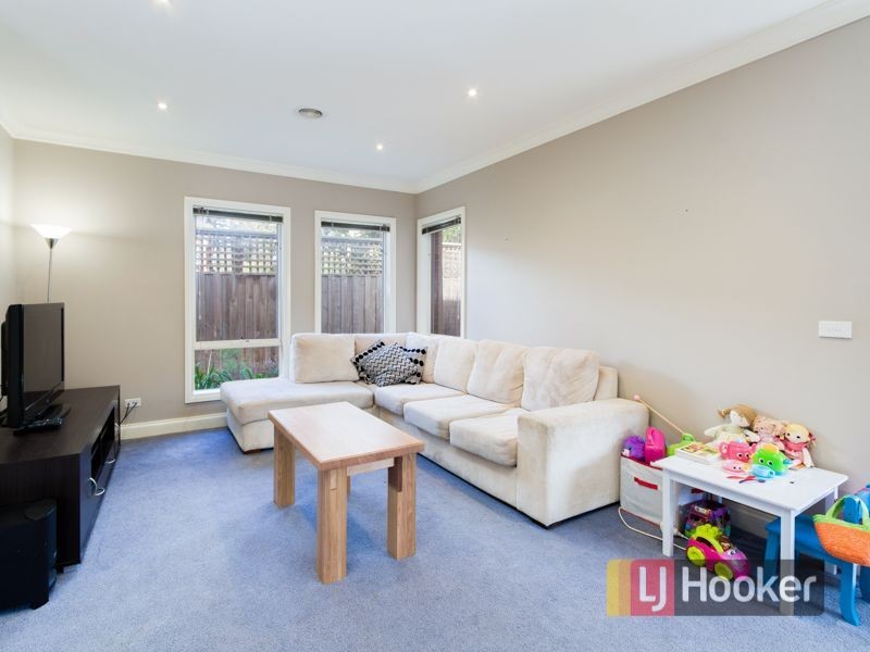 22/3 Young Road, Hallam VIC 3803