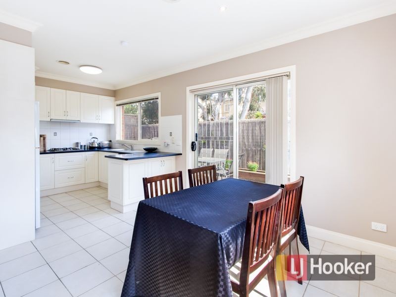 22/3 Young Road, Hallam VIC 3803