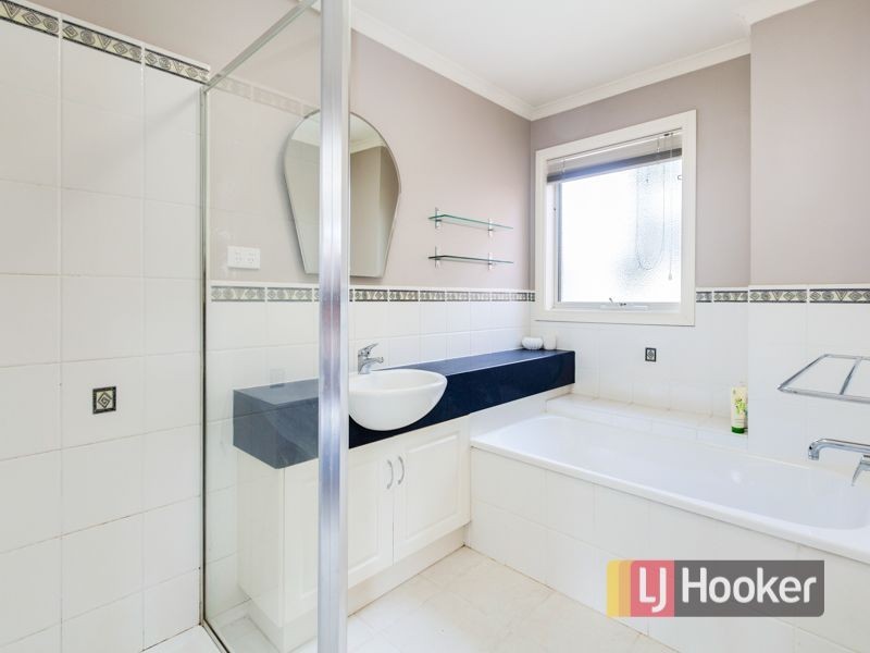 22/3 Young Road, Hallam VIC 3803