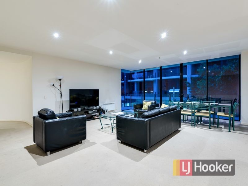 Apartment 101/30 Rakaia Way, Docklands VIC 3008