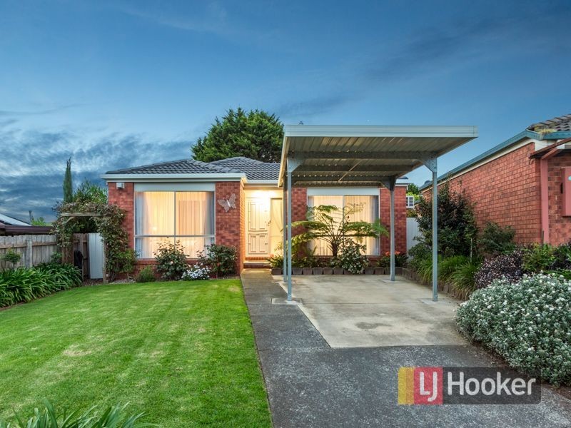 15 Sunset Place, Hampton Park VIC 3976