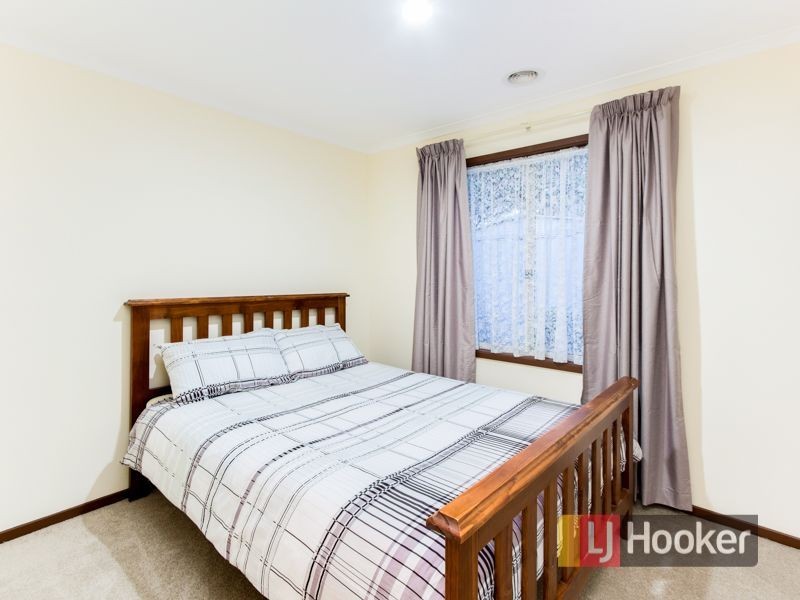 15 Sunset Place, Hampton Park VIC 3976
