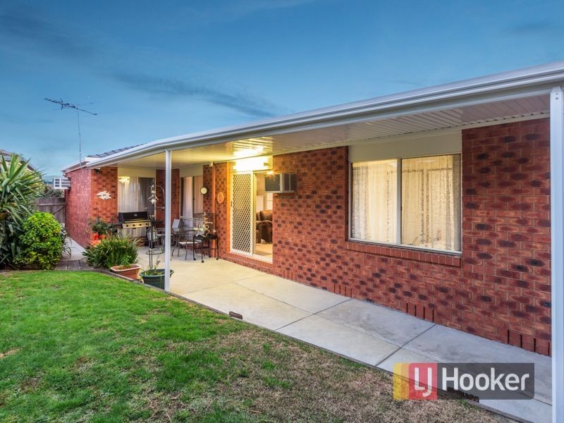 15 Sunset Place, Hampton Park VIC 3976