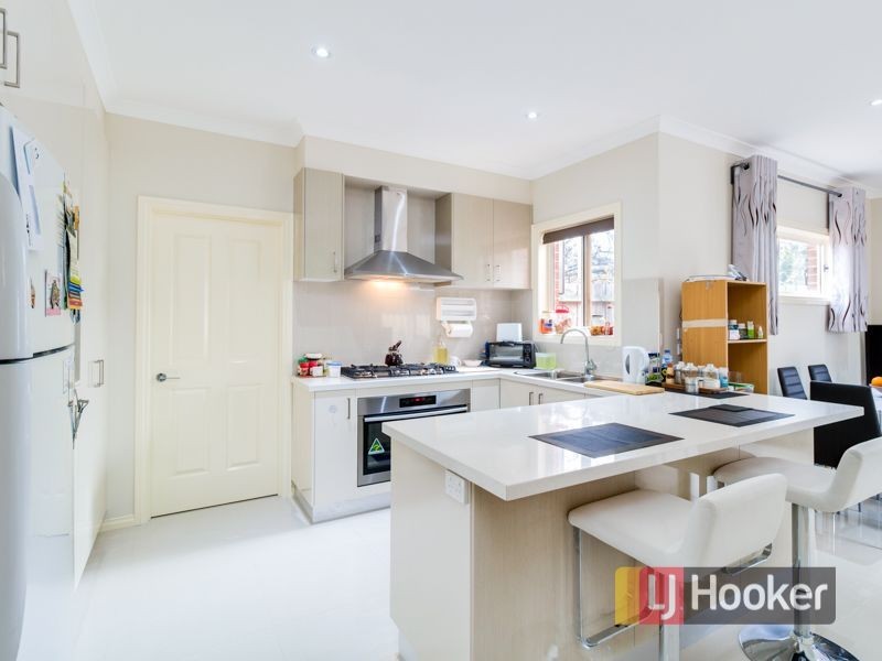 18B. Templeton Crescent, Pakenham VIC 3810