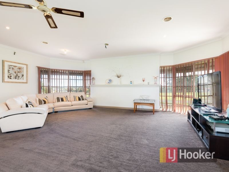390 Pound Road, Narre Warren South VIC 3805