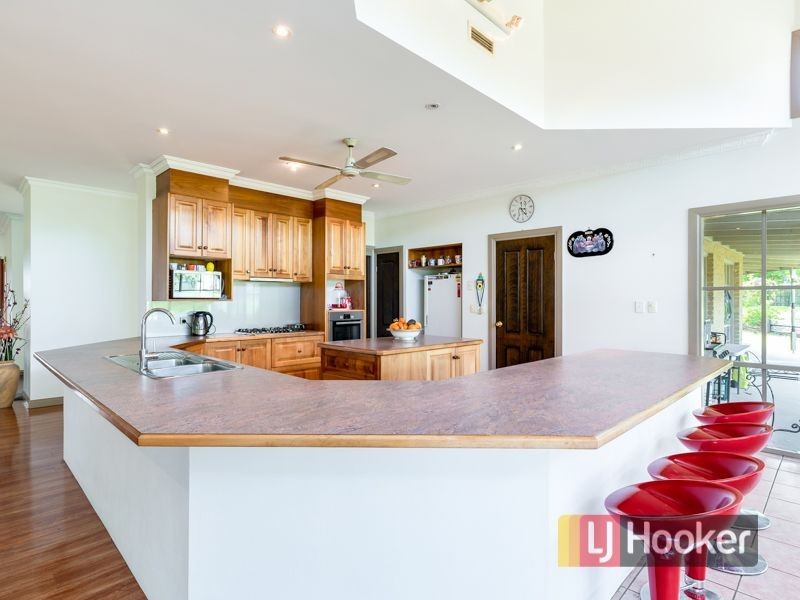 390 Pound Road, Narre Warren South VIC 3805