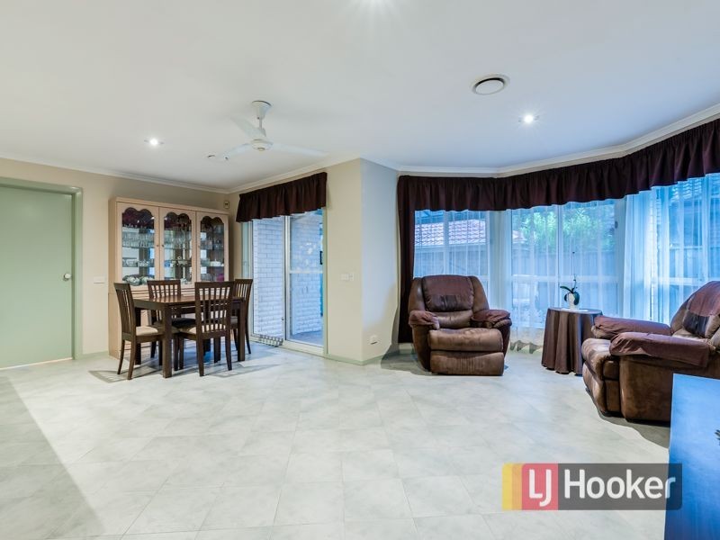 13 Adelong Court, Berwick VIC 3806