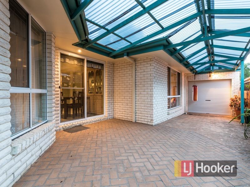 13 Adelong Court, Berwick VIC 3806