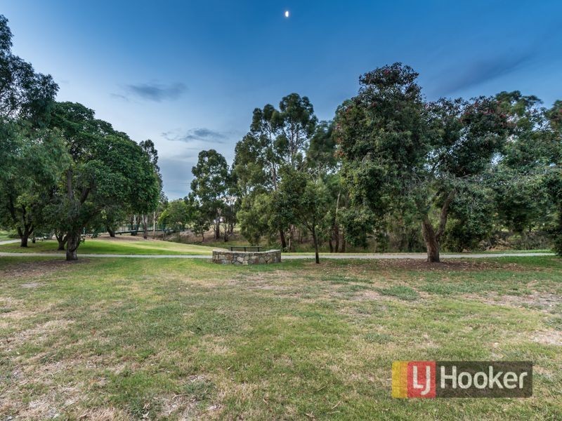 13 Adelong Court, Berwick VIC 3806
