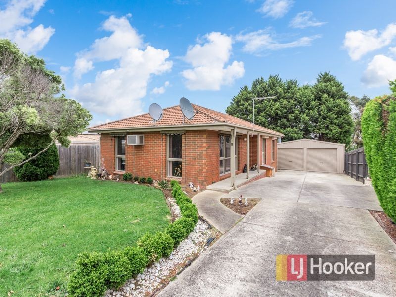 11 Cheshunt Drive, Hallam VIC 3803