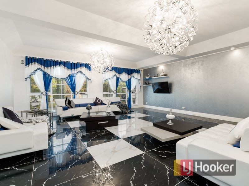 58 Halcyon Way, Narre Warren South VIC 3805