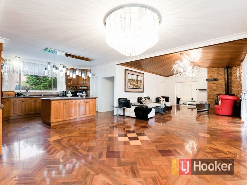 58 Halcyon Way, Narre Warren South VIC 3805