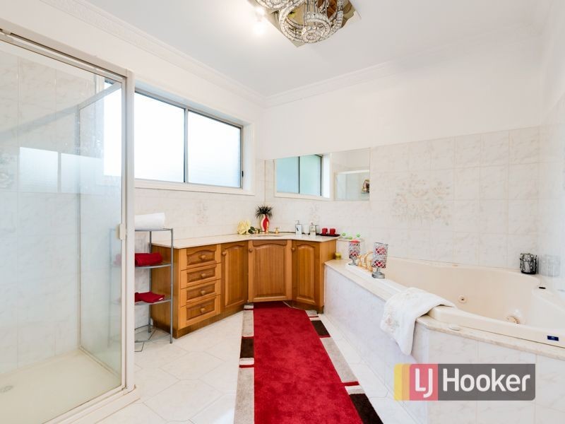 58 Halcyon Way, Narre Warren South VIC 3805