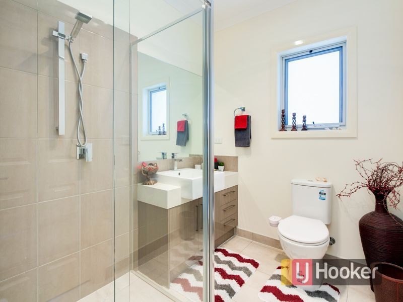 1/65 Somerville Road, Hampton Park VIC 3976