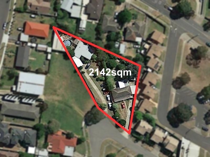 25 & 27 William Avenue, Hallam VIC 3803