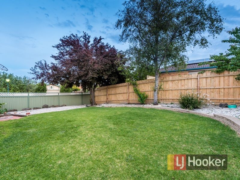 13 Highland Crescent, Narre Warren South VIC 3805