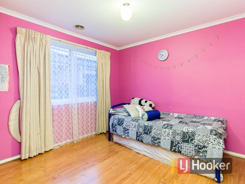 11 Beethoven Drive, Narre Warren South VIC 3805