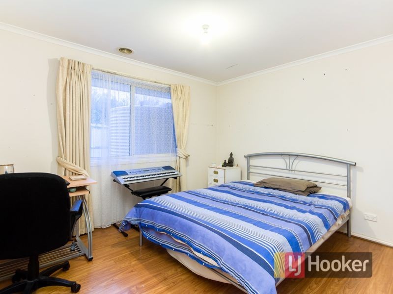 11 Beethoven Drive, Narre Warren South VIC 3805