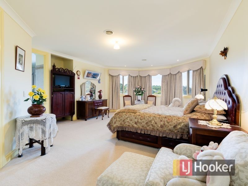 34 – 36 Halcyon Way, Narre Warren South VIC 3805