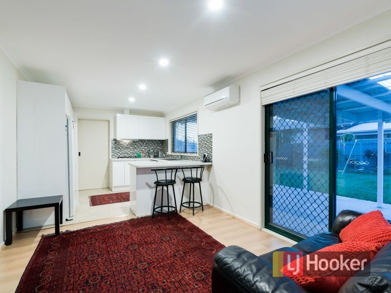 136 Hinrichsen Drive, Hallam VIC 3803