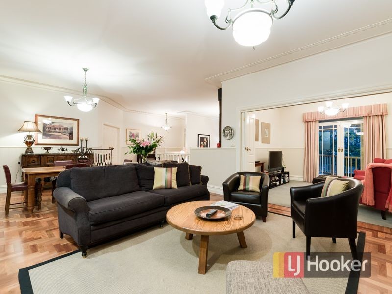 10 Louise Simon Court, Leongatha VIC 3953