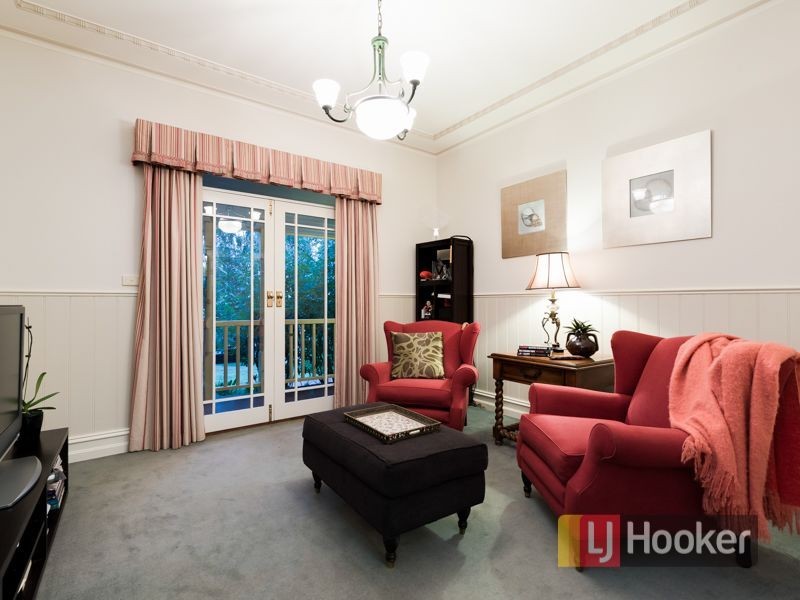 10 Louise Simon Court, Leongatha VIC 3953