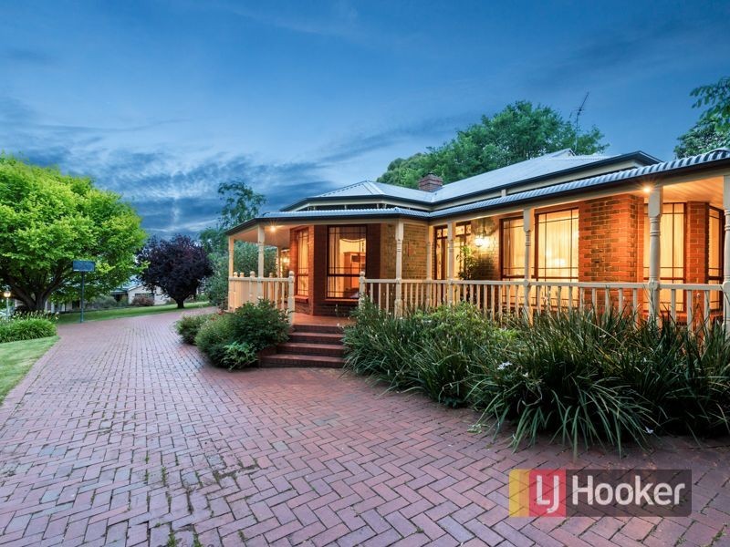 10 Louise Simon Court, Leongatha VIC 3953